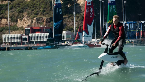 Manta5 SL3+ at SailGP