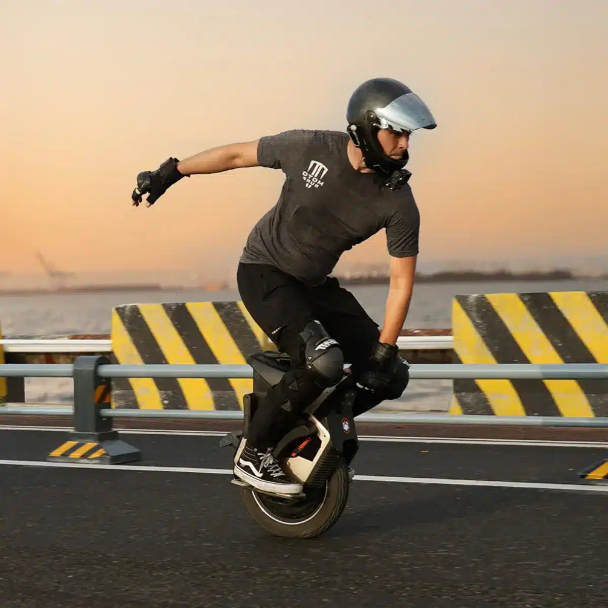 Inmotion V12S