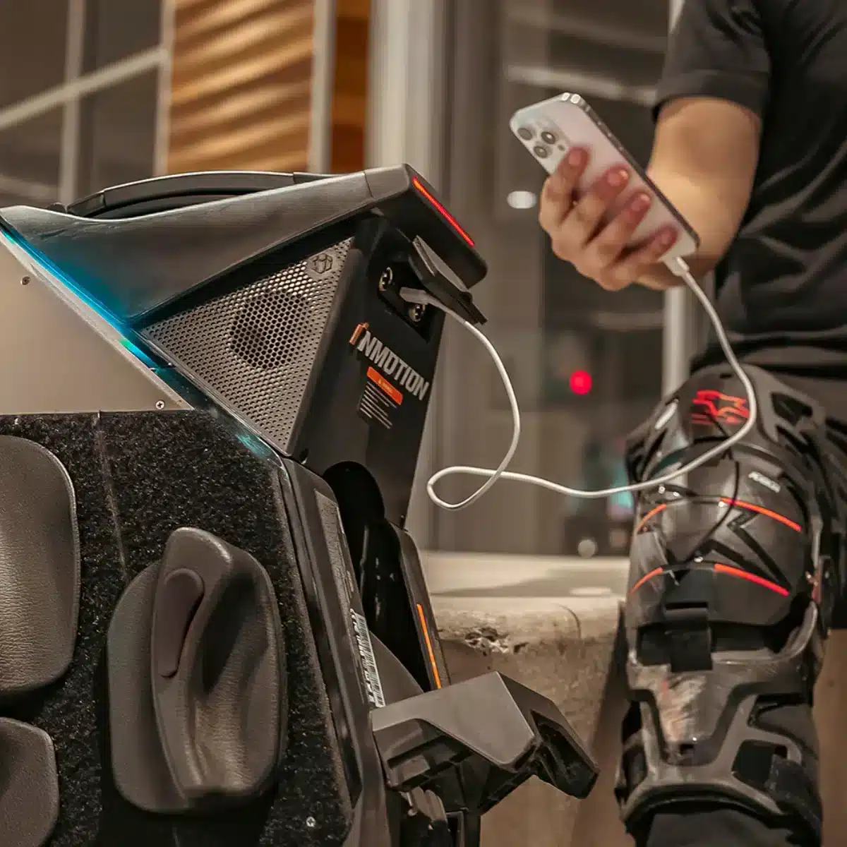 Inmotion V12S