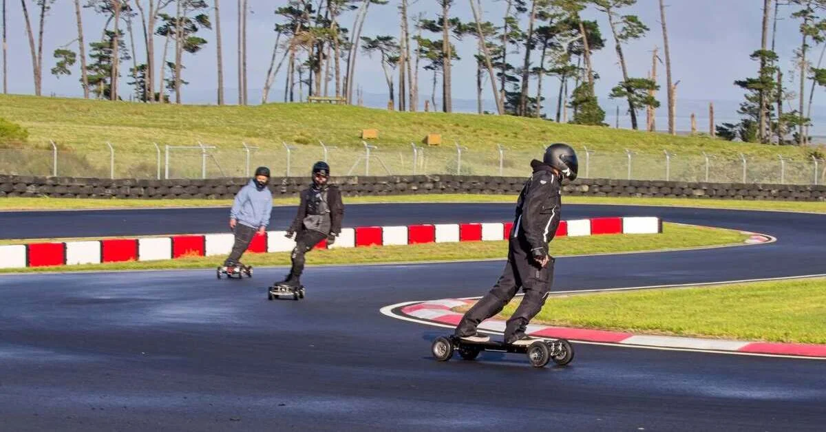 Feature Image Electric Skateboards Colin Dale Raceway